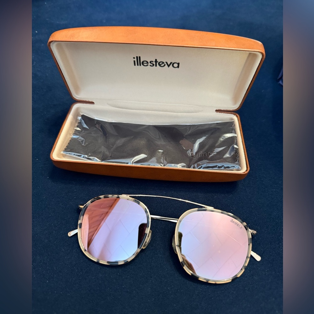 Illesteva Mykonos Sunglasses